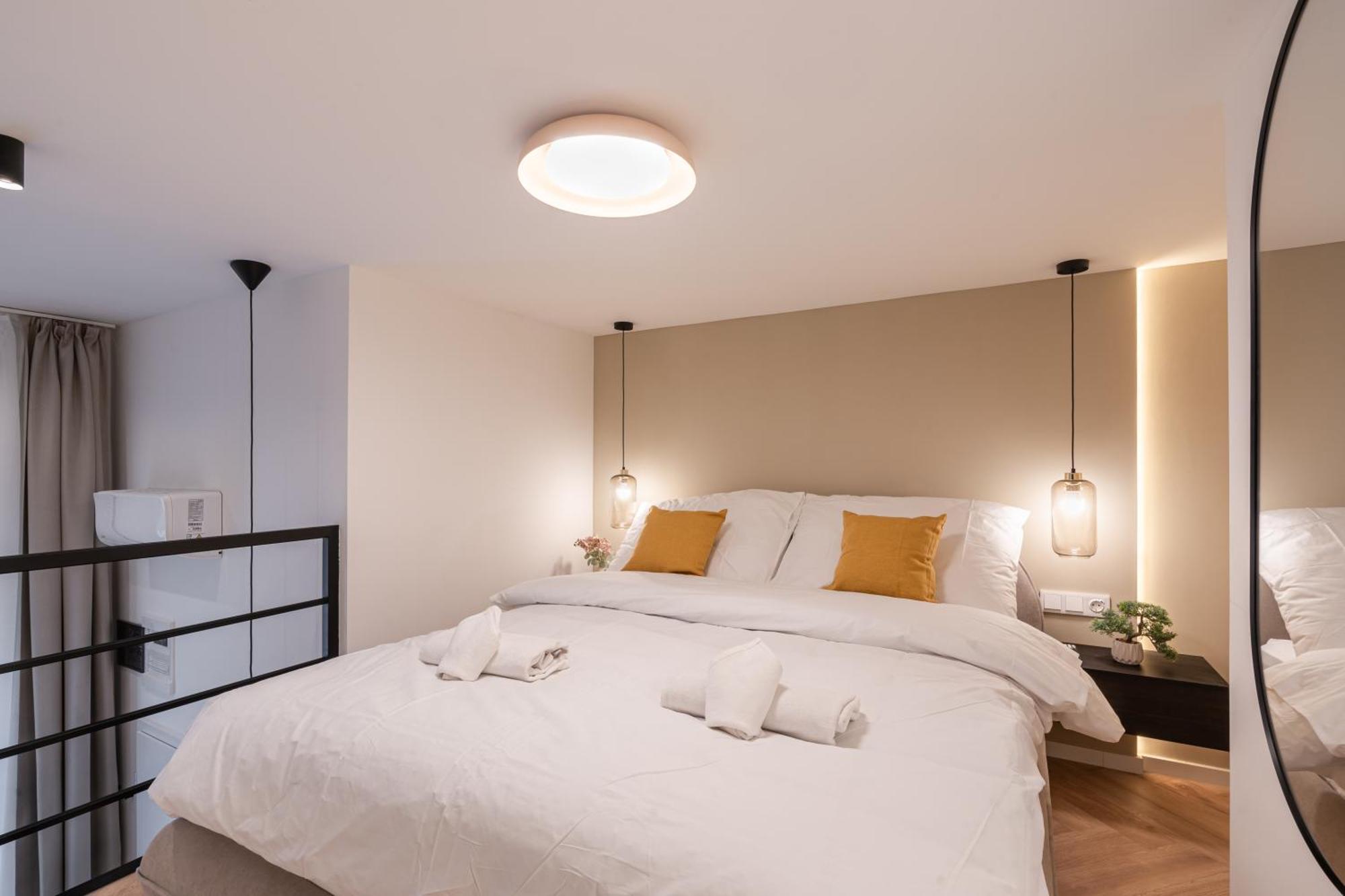 E22 - Boutique Apartments, Location By Bqa Apartmán *